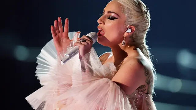 [Bintang] Lady Gaga