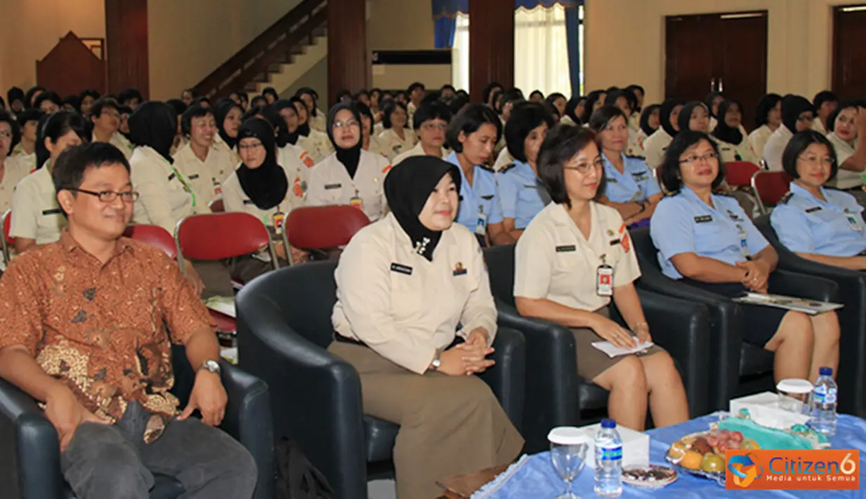 Citizen6, Jakarta: Kegiatan Seminar Edukatif ini merupakan rangkaian dalam menyambut HUT KORPRI ke-41 Tahun 2012. (Pengirim: Badarudin Bakri).