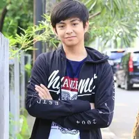 Kesulitan Angga Aldi Yunanda di beberapa adegan dalam Mermaid in Love. 