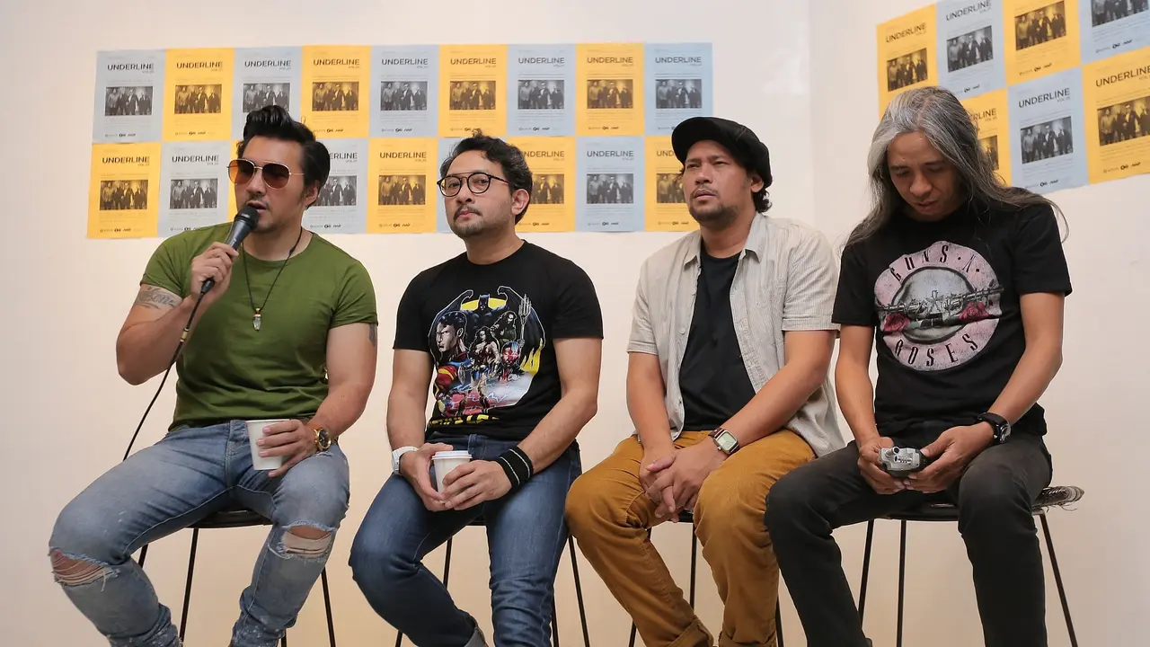 [Bintang] Band Naif