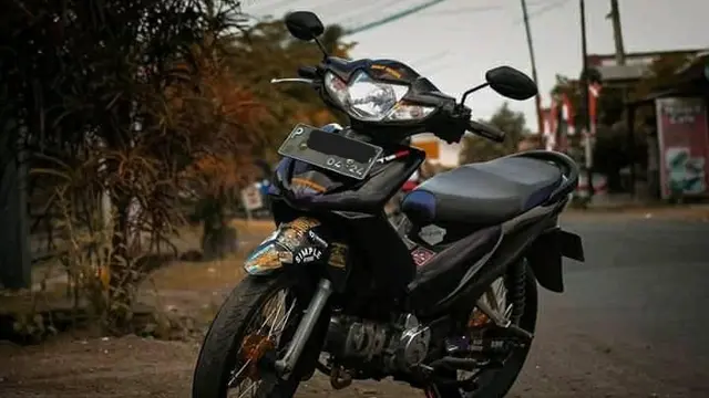 10 Potret Modifikasi Honda Revo, Motor Koperasi yang Tetap Bisa Diajak Hits