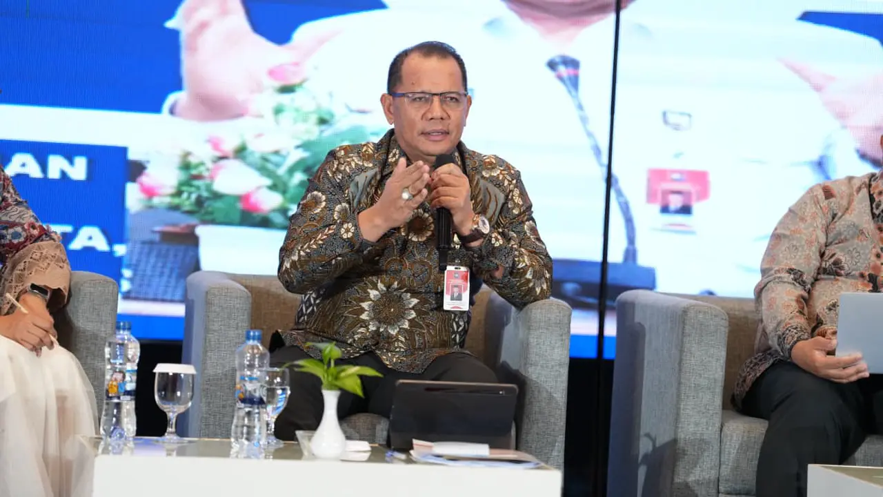 Direktur Jenderal Bina Pemerintahan Desa Kementerian Dalam Negeri (Dirjen Pemdes Kemendagri) La Ode Ahmad P Bolombo.