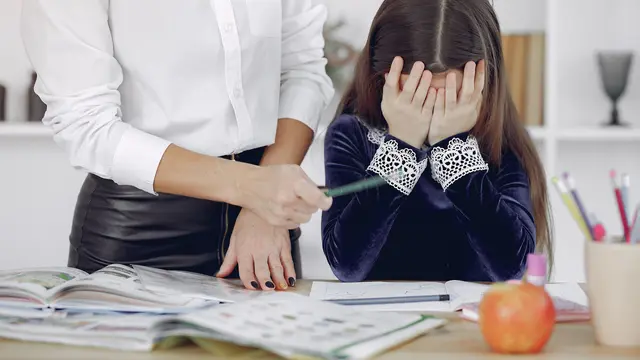 Anak Sering Overthinking? Ini Cara Membantu Anak Mengatasi Khawatir Berlebihan Sejak Dini