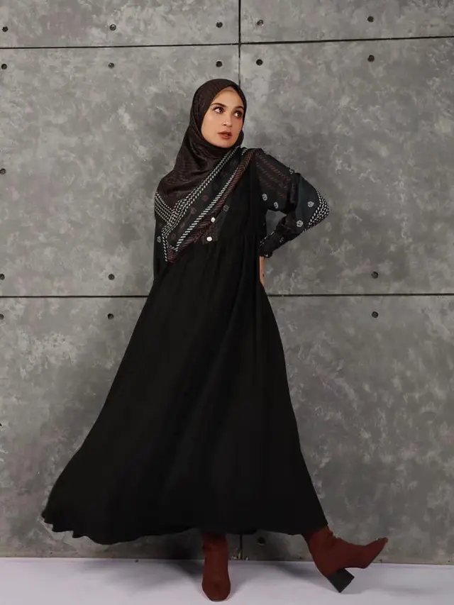 10 Ide Model Baju Gamis Lebaran yang Kekinian ala Seleb, Dinda Hauw hingga Tya Ariestya