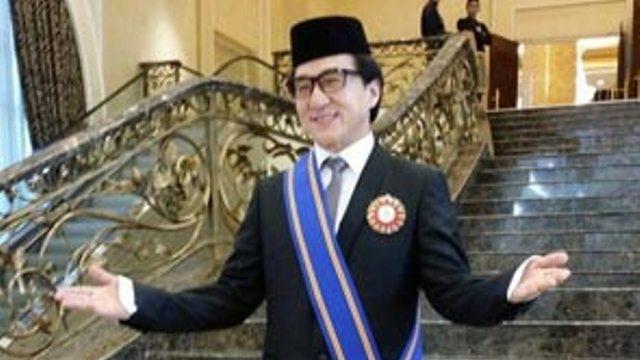 Gambar Orang Pake Peci Lucu