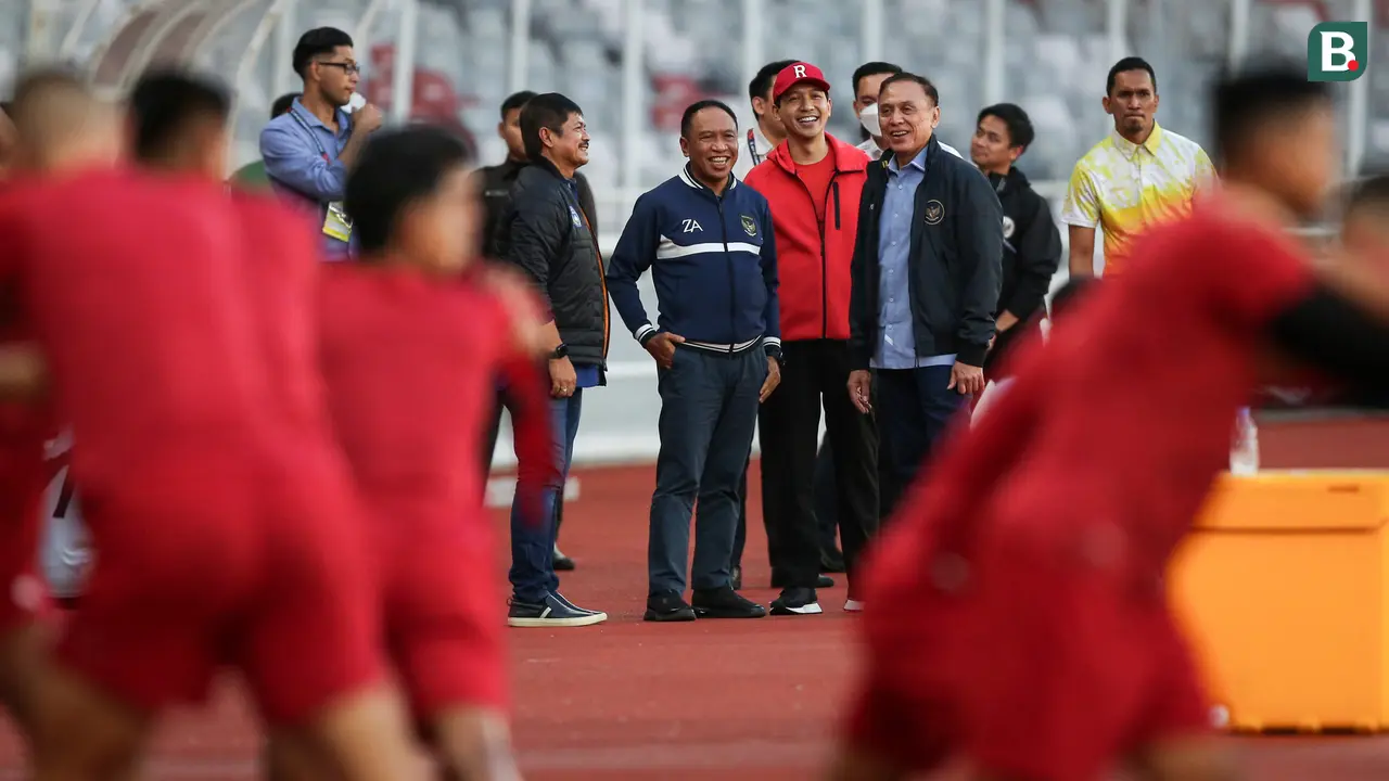 Official Training Timnas Indonesia Jelang Laga Semfinal Piala AFF 2022 Melawan Timnas Vietnam