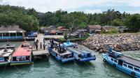 Pendistribusian kotak dan surat suara Pilkada 2024 di pulau-pulau terpencil di Lampung Selatan. Foto : (Istimewa).