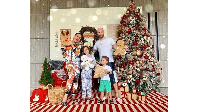 Potret Persiapan 7 Selebriti Sambut Natal Penuh Suka Cita Hot Liputan6 Com