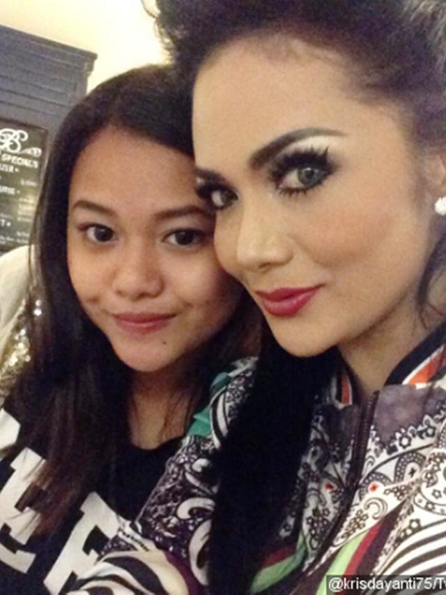 6 Potret Krisdayanti dan Aurel Hermasnyah, Dari Dulu Hingga Kini