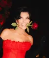 Kris Jenner di pesta ulang tahunnya. (dok. Screenshoot Instagram @krisjenner/https://www.instagram.com/p/DQ3E5VwEdz2/?img_index=20/Dinny Mutiah)