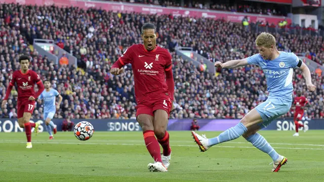 Foto: Berlangsung Sengit, Manchester City Curi Poin di Markas Liverpool