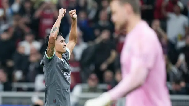 Foto: Permainan Efektif Tijjani Reijnders Bawa AC Milan Meraih Kemenangan Perdana di Liga Champions Musim Ini