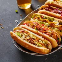 ilustrasi cara membuat hot dog/Valentina_G/shutterstock