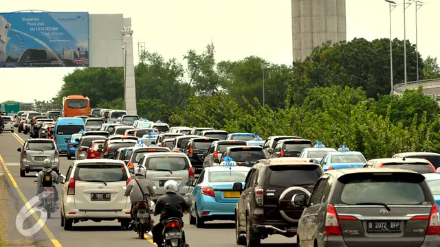 20151224-Tol-Bandara-Tangerang-FRS