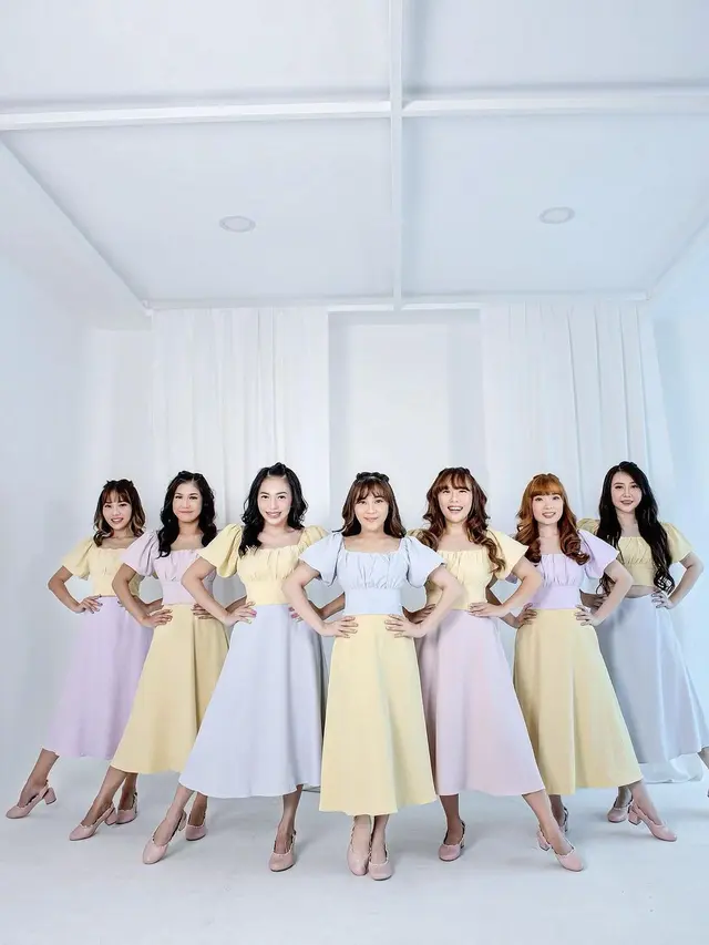 6 Potret Member Cherrybelle Rayakan Anniversary, Kompak Banget