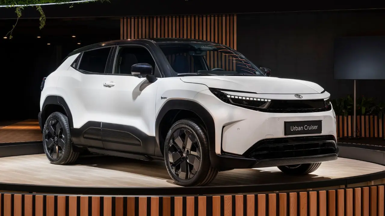 Toyota Urban Cruiser BEV, SUV listrik terbaru dengan dua pilihan baterai dan jarak tempuh hingga 500 km (Toyota)