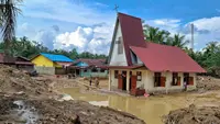 Warga Desa Aek Ngadol Tapanuli Selatan Rayakan Natal dalam Keprihatinan Pasca Banjir Bandang Sumatera