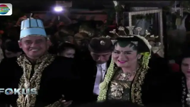 Resepsi sesi kedua pernikahan Kahiyang Ayu dan Bobby Nasution digelar di Gedung Graha Saba Buana, Solo, Jawa Tengah.