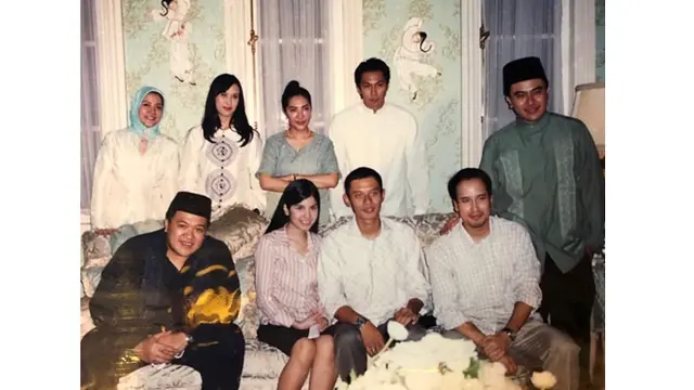 6 Foto Lawas AHY dan Annisa Pohan saat Awal Menikah, Mesra Sedari Dulu