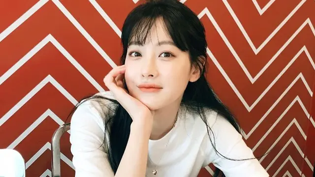 Dituduh Jadi Selingkuhan Ahn Jae Hyun, Ini 6 Potret Aktris Oh Yeon Seo yang Memesona
