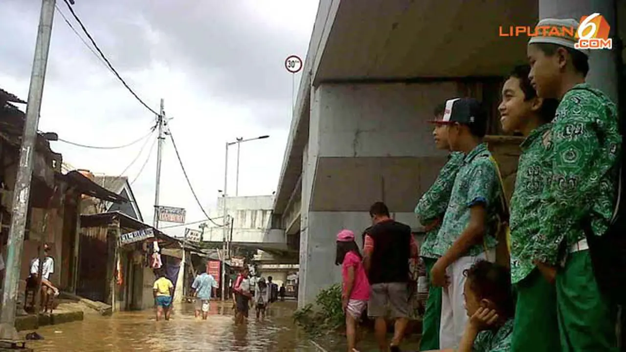 pengungsi-sekolah-140130b.jpg