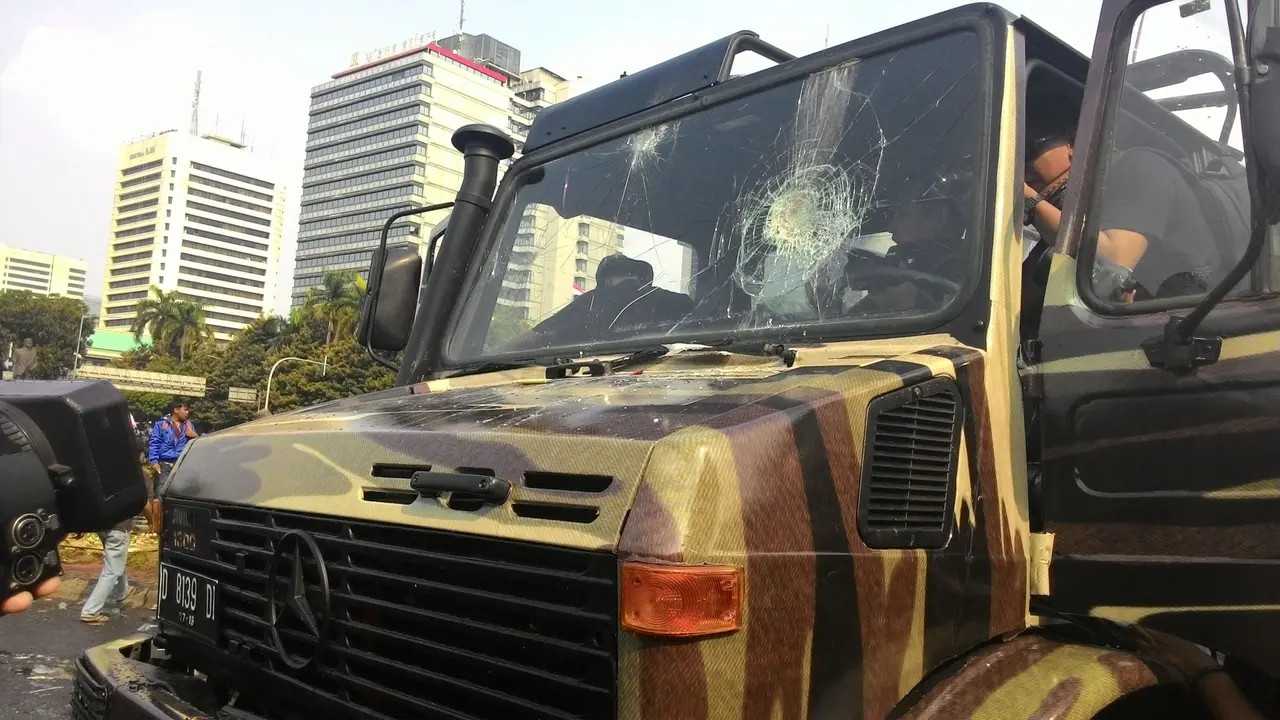 Truk demo di MK