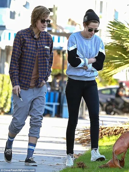 Kini, Alicia Cargile bekerja sebagai seorang produser visual effect di Nomad Editing Company,Inc. Alicia Cargile pernah terlibat dalam produksi film Kill Your Darlings di tahun 2013 silam. (Dailymail/Bintang.com)