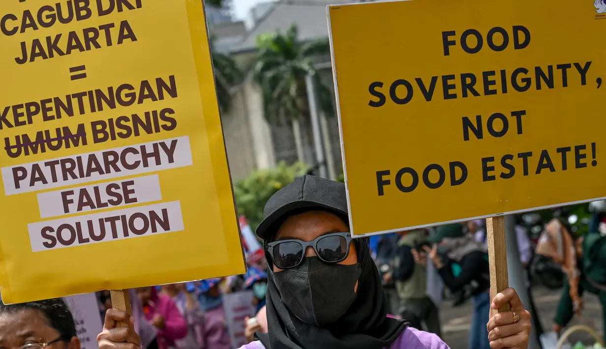 Untuk diketahui, setiap tanggal 25 November hingga 10 desember diserukan upaya-upaya penghapusan kekerasan terhadap perempuan di seluruh dunia. (BAY ISMOYO/AFP)