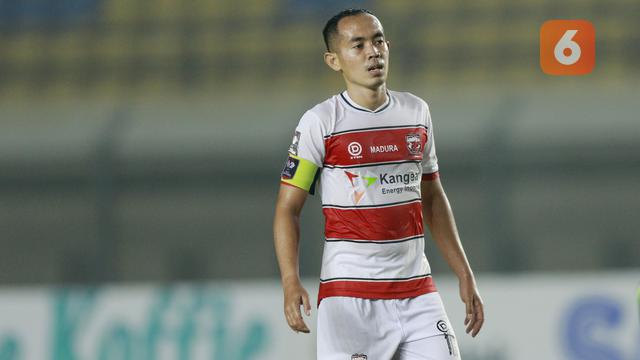 FOTO: Wajah Lesu Pemain Madura United Usai Dibungkam Persebaya Surabaya di Piala Menpora