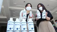 1001 probiotik disumbangkan ke Pemkot Surabaya. (Dian Kurniawan/Liputan6.com)
