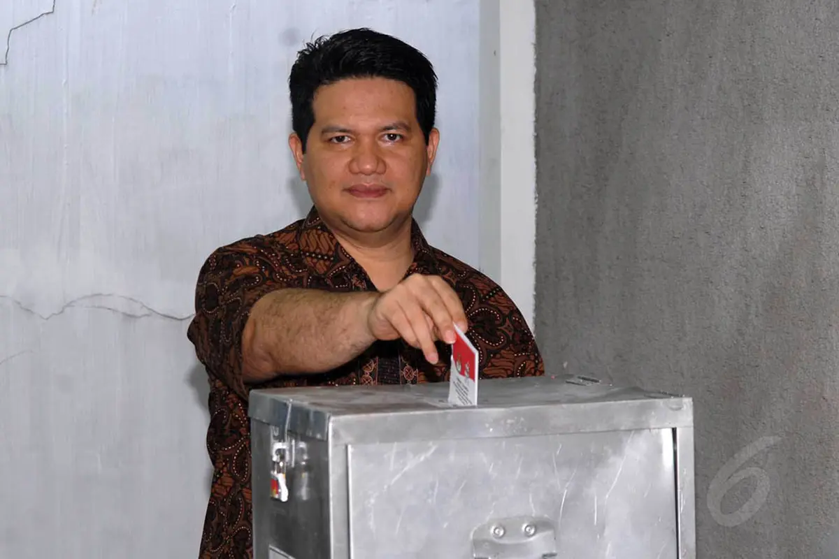 Ketua KPU Nyoblos Sebelum Pantau Pilpres
