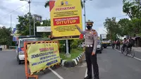 Jembatan Glendeng yang menghubungkan Bojonegoro dengan Tuban ditutup total. (Dian Kurniawan/Liputan6.com).