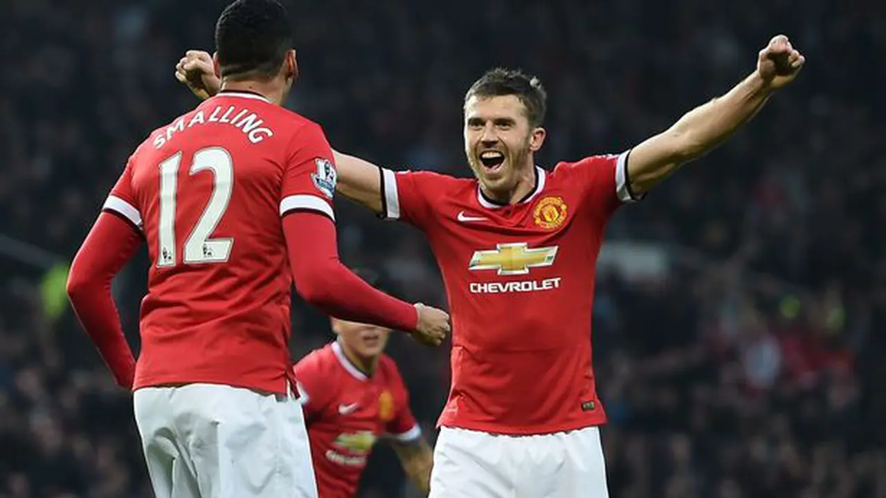 Carrick Lebih Baik dari Gelandang Anyar Manchester United