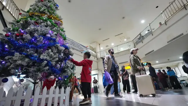 Kementerian Perhubungan (Kemenhub) mencatat pengguna angkutan umum naik 4,85% pada libur Natal 2025 dan Tahun Baru 2026 (Nataru). (Foto: Kemenhub)
