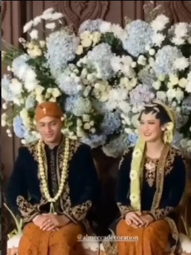 Pedangdut Yeni Inka resmi menikah dengan Briptu Khrisna Shakti (Foto: Instagram @v.vyanisy91)