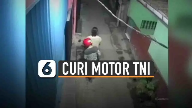 Rekaman CCTV memperlihatkan komplotan maling sedang beraksi mencuri motor salah satu anggota Marini TNI AL.