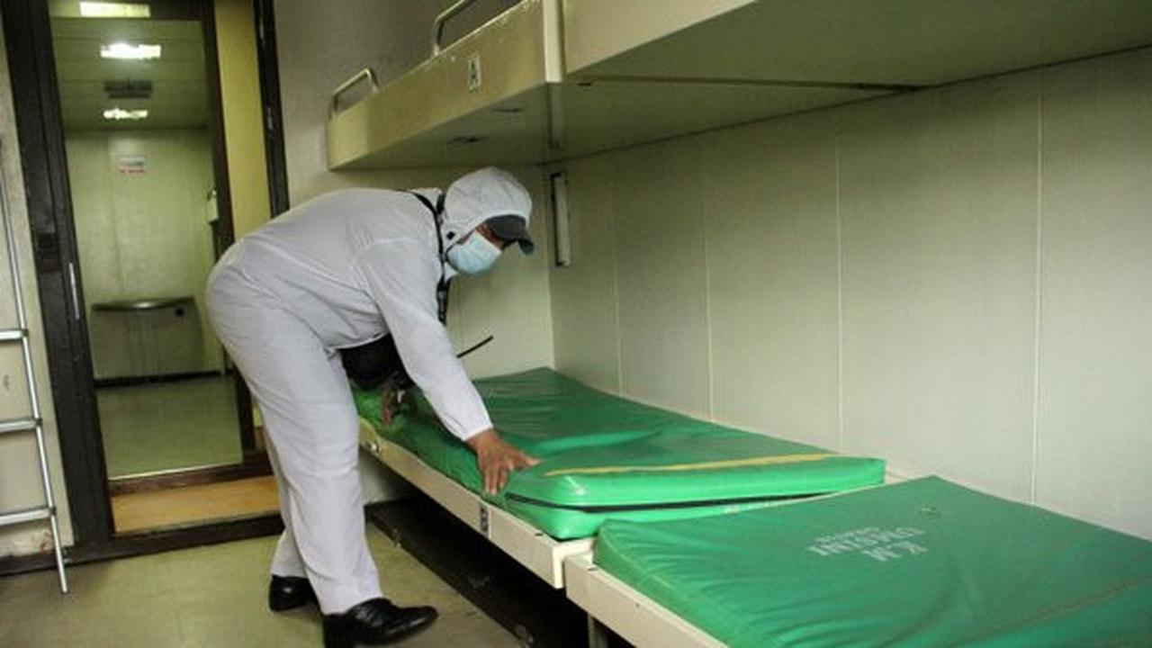 Penyediaan kapal untuk isolasi apung