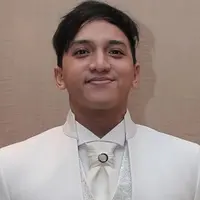 Ge Pamungkas kenakan busana Samuel Wongso (dok istimewa)