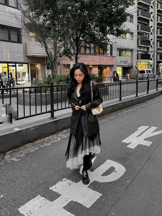 7 Potret Seru Liburan Rachel Vennya Ke Jepang, Seru Ajak Buah Hati