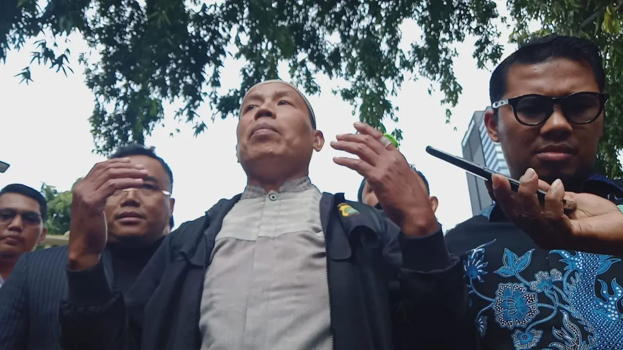 Bripka Madih, anggota Provost Polsek Jatinegara kembali mendatangi Polda Metro Jaya pada Kamis (9/2/2023).