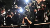 Ingin Tahu Rasanya Jadi Artis, Pakai Saja Jasa Sewa Paparazzi