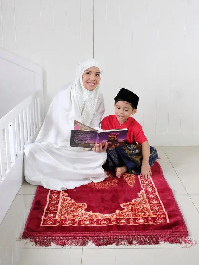 Tya Ariestya dan Kanaka