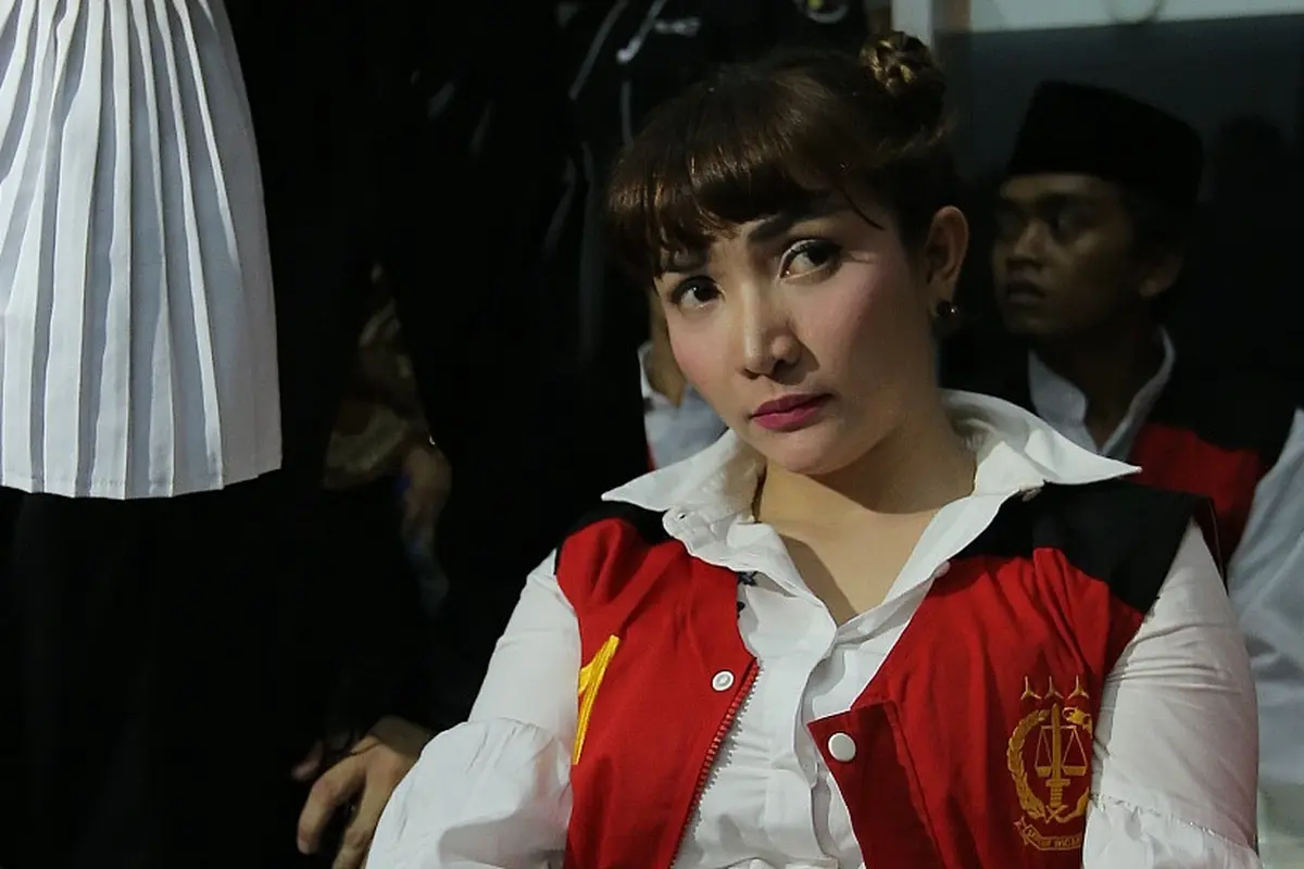 [Bintang] Roro Fitria
