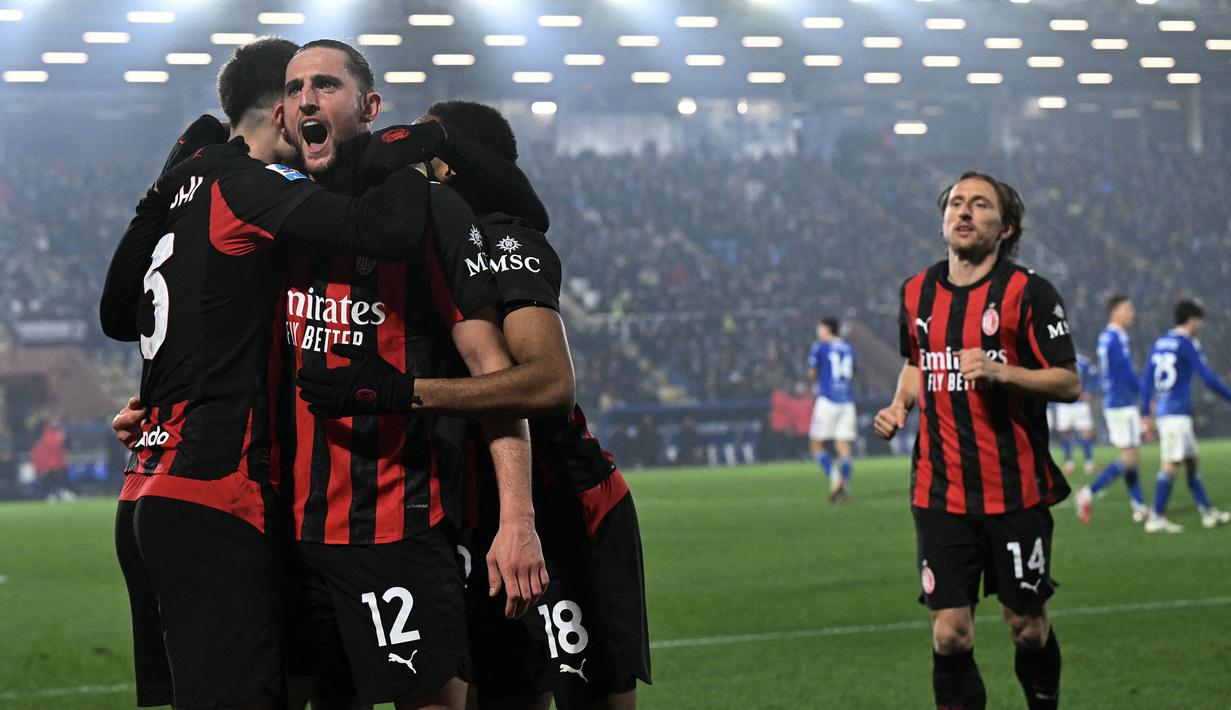 AC Milan berbalik unggul pada babak kedua setelah Adrien Rabiot mencetak gol pada menit ke-55. (AFP/Stefano Rellandini)