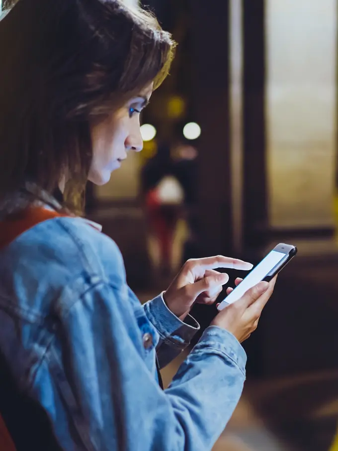 Memahami Pentingnya Menciptakan Lingkungan Interaksi Online yang Aman dari Kekerasan, Khususnya bagi Perempuan