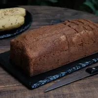 Bolu pisang./Copyright&nbsp;shutterstock.com/g/galuhtati