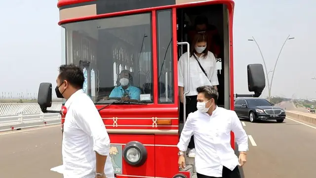 Greysia Polii dan Apriyani memantau rumah barunya