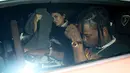 Tragisnya, Kylie Jenner pun mengaku mengetahui bahwa Travis Scott meniduri seorang wanita yang adalah teman Kylie Jenner. (Backgrid/HollywoodLife)