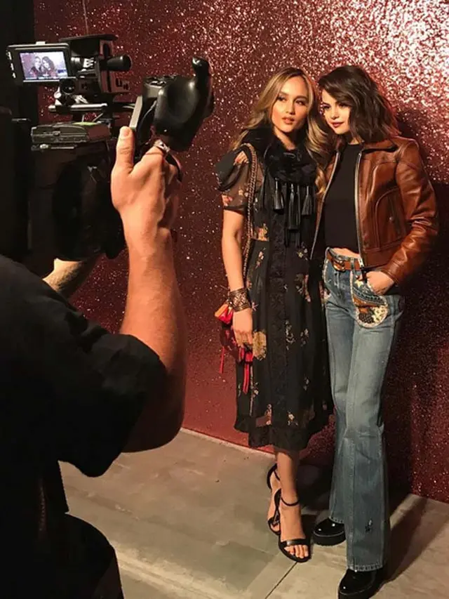 Cinita Laura Selena Gomez