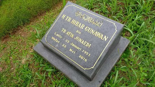 7 Potret Suasana Lokasi Pemakaman Rina Gunawan, Satu Makam dengan Sang Ayah